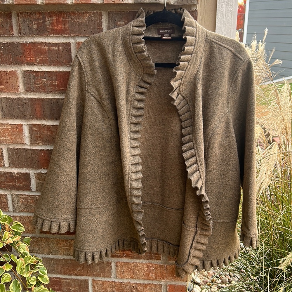 Multiples Ladies XL 3/4 Sleeve Wool Blend Ruffle Trim Jacket - Picture 2 of 12